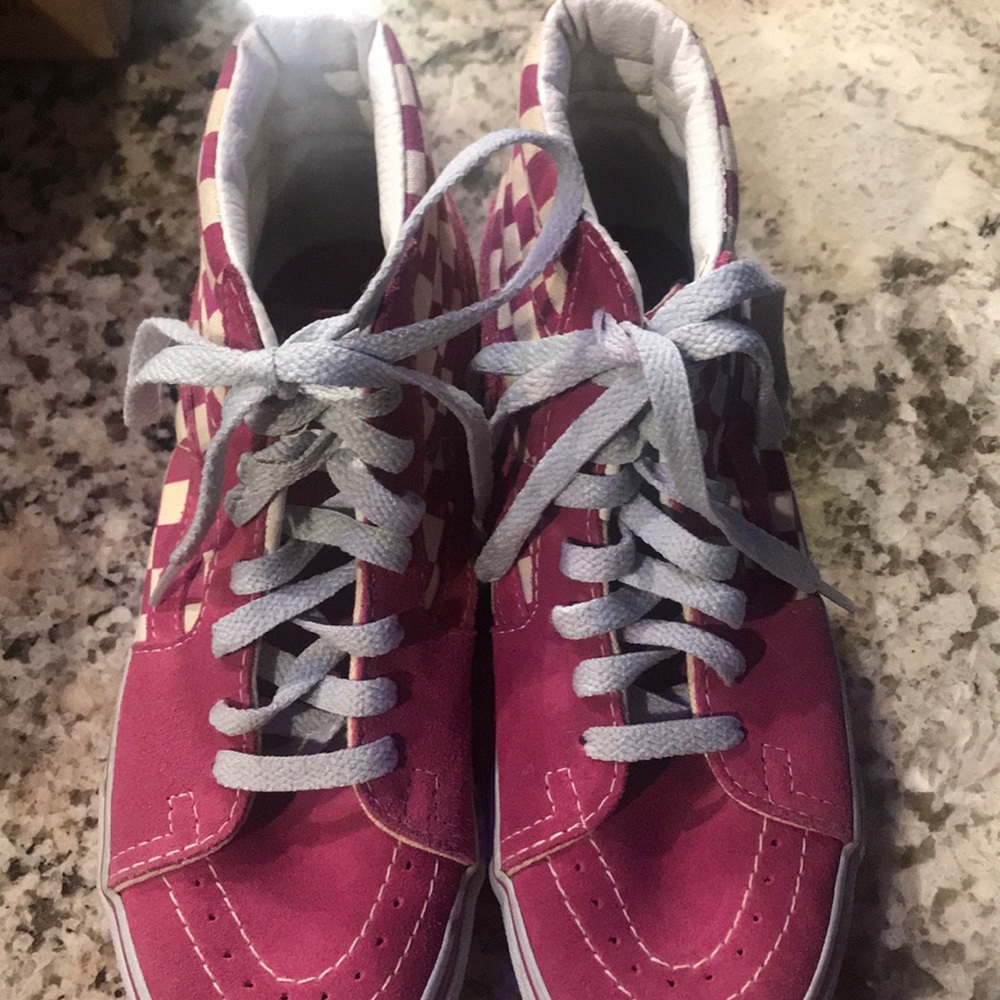 Checkered pink vans